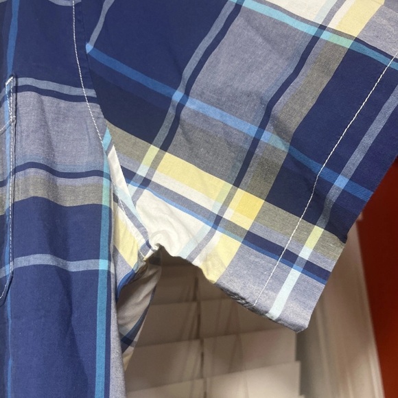 American Eagle Mens Size XXL Snap Up Shirt Vintage Fit Short Sleeves Plaid - Picture 2 of 3